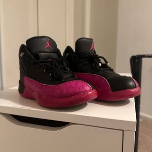 Jordan’ 12s girls sz 1.5